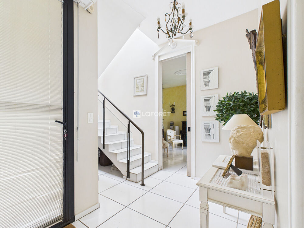 Vente Maison Maison SCAER 12 Pièces 252 m² Scaer