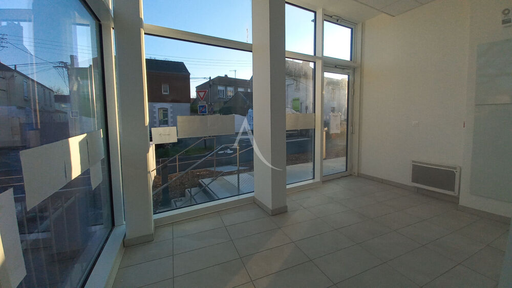   Local d'activité avec vitrine Nantes