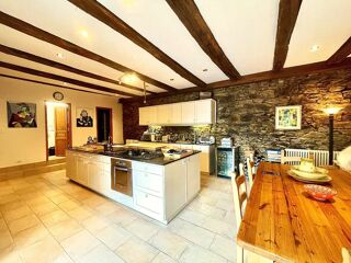  Maison � vendre 4 pi�ces 165 m�