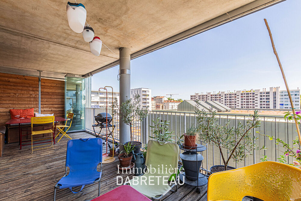 T4 MEUBLÉ IDÉAL SITUÉ - LYON2
