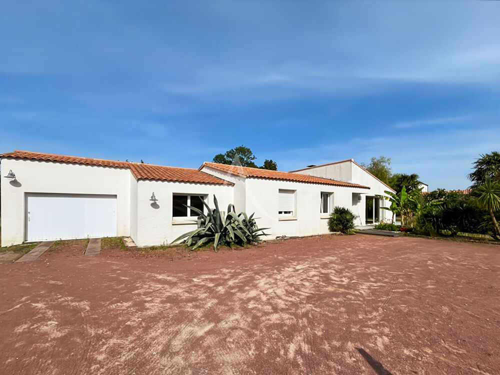 Maison 6 pièces 124 m² · à Challans · 124 m² · 299 500 €