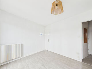  Appartement à louer 2 pièces 37 m²