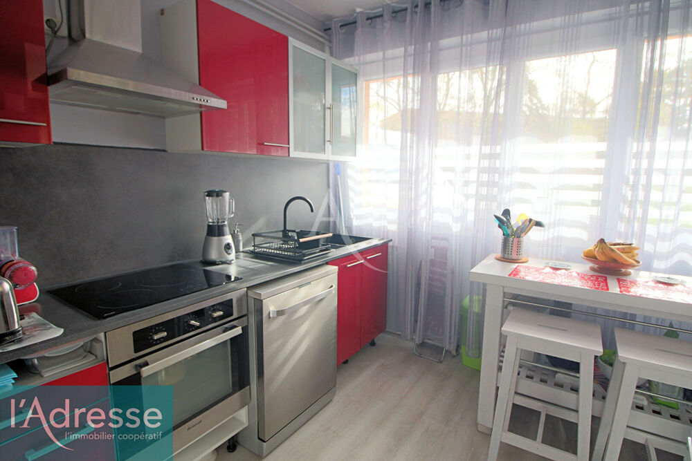 Vente Appartement Appartement Evry Courcouronnes 2 pièces cave et parking Evry courcouronnes