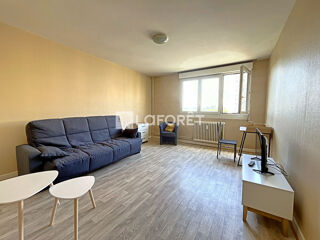  Appartement à louer 1 pièce 37 m²