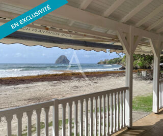  Immeuble � vendre 327 m�