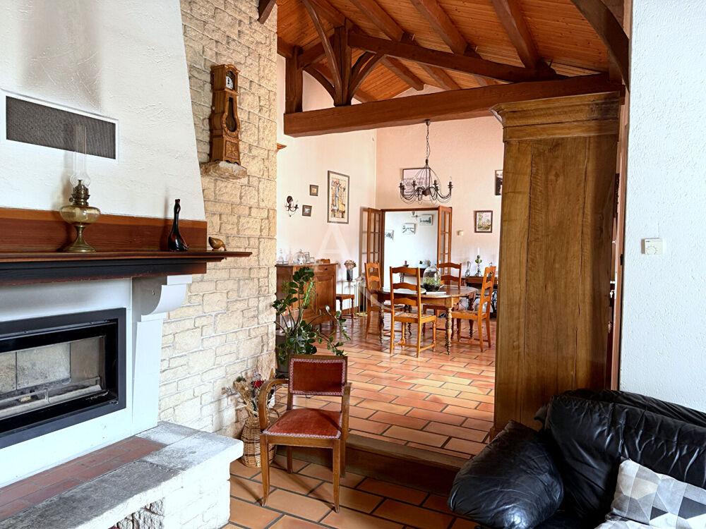 Vente Maison Maison Saint Benoist Sur Mer 4 chambres + piscine et dépendance Saint benoist sur mer