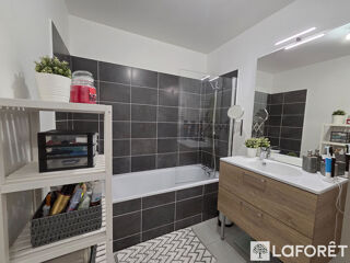  Appartement � vendre 4 pi�ces 75 m�