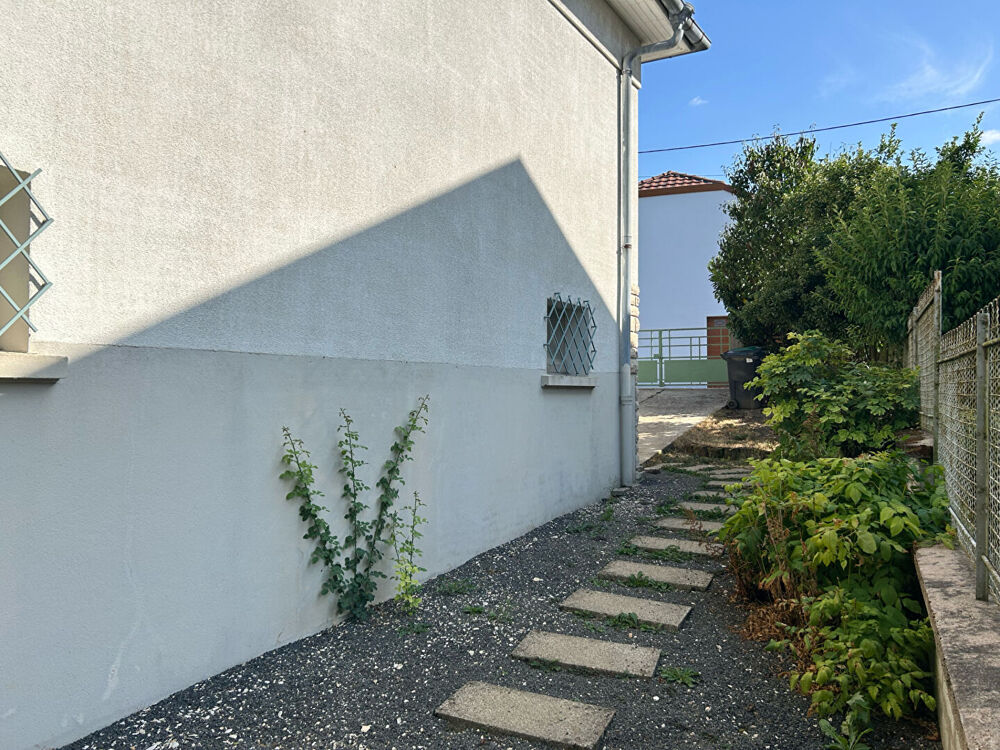 MAISON INDIVIDUELLE - 3 CHAMBRES - JARDIN - GARAGE - VERDUN