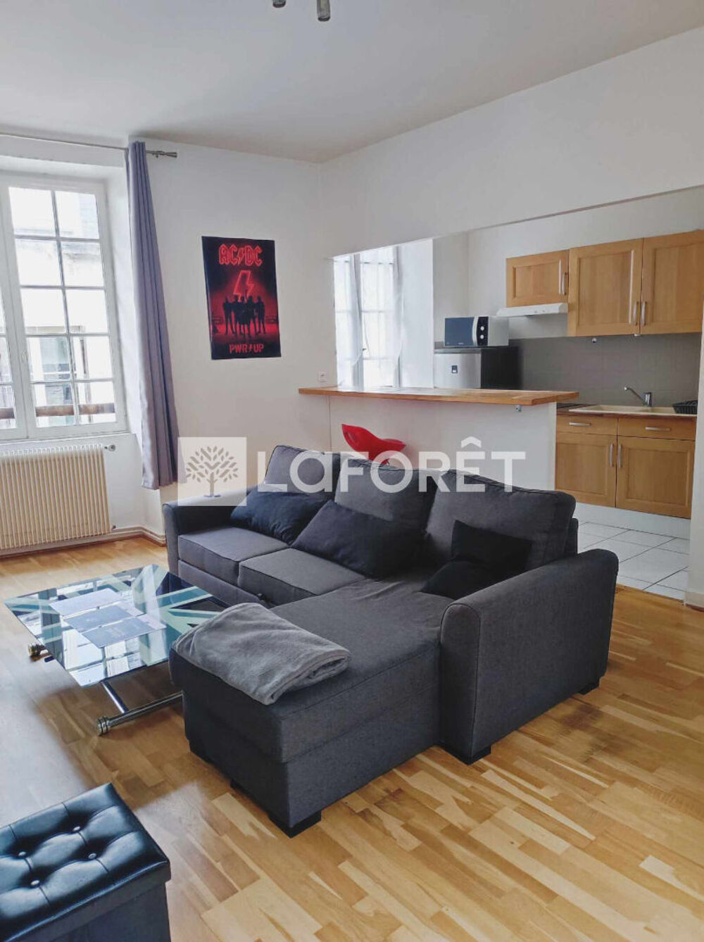 Location Appartement APPARTEMENT MEUBLE PERIGUEUX - 2 pice(s) - 59 m2 Perigueux