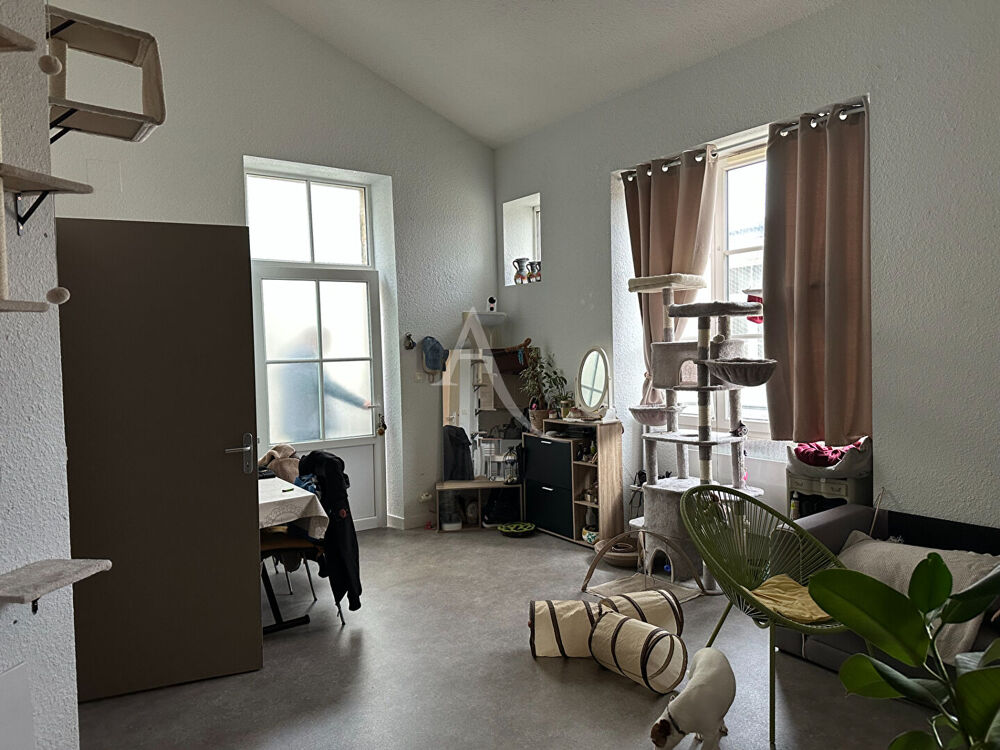 Vente Appartement T3  avec mezzanine au 2ème étage de 61 m² Rochefort