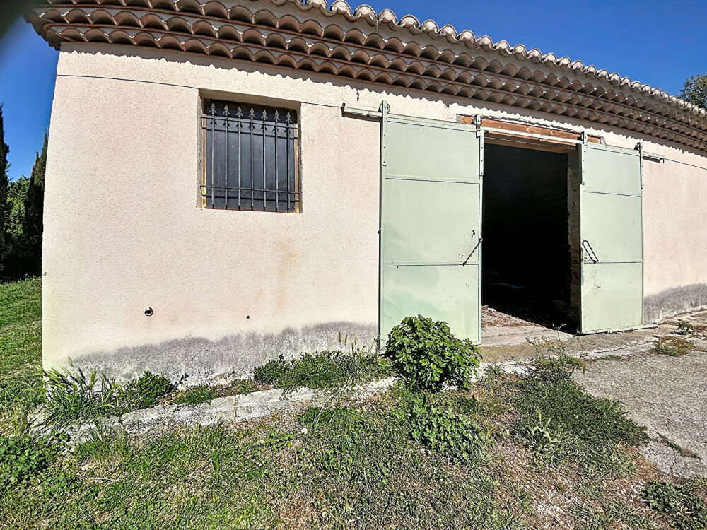 Location Parking/Garage SAINT CHAMAS, HANGAR  STOCKAGE/PARKING Saint chamas