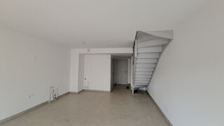  Maison à louer 3 pièces 70 m²