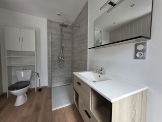  Immeuble � vendre 6 pi�ces 194 m�