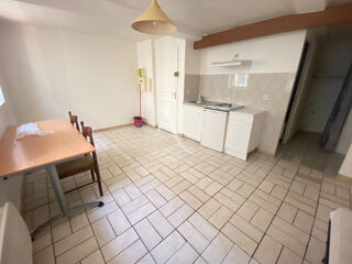  Appartement à louer 1 pièce 24 m²