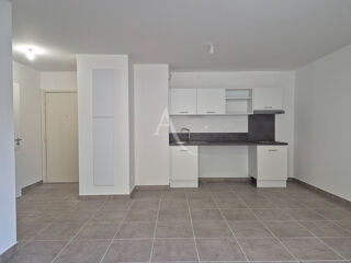 Vente Appartement Appartement Balaruc Les Bains 2 pièce(s) 43 m2 + Terrasse + 2 Places de parking Balaruc les bains