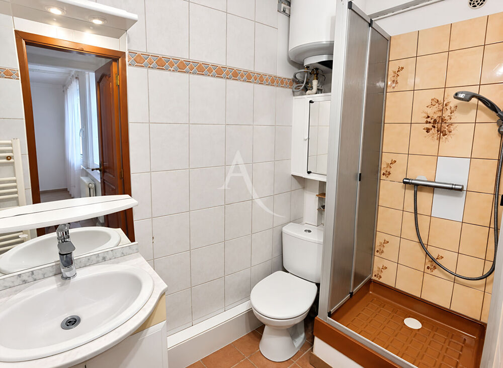 Vente Appartement Beau studio en arrière cour Paris 13