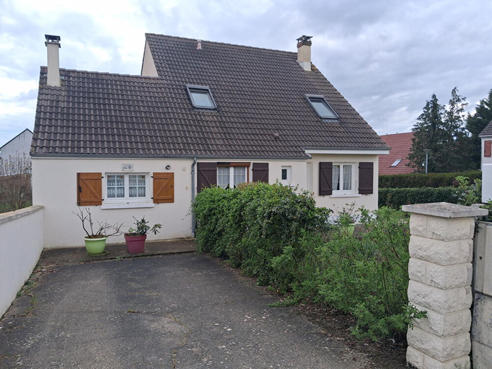 La Charite Sur Loire 4 pièce(s) 127 m2