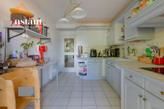  Appartement � louer 5 pi�ces 109 m�