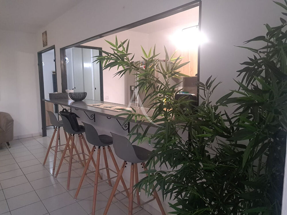 A SCHOELCHER : Appartement 4 pièce(s) 98.53 m2