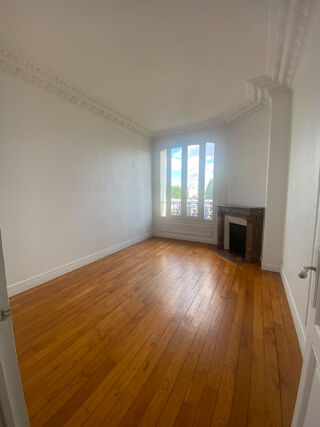  Appartement à louer 3 pièces 52 m²