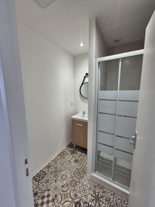  Appartement à louer 3 pièces 63 m²