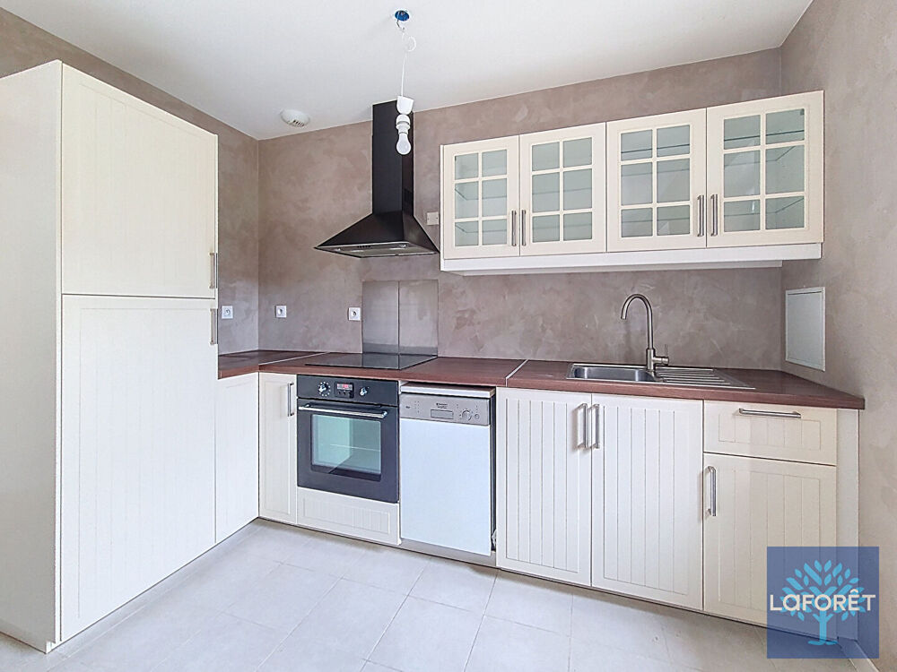 Vente Appartement APPARTEMENT F2 AVEC JARDINET À BRIÈRES-LES-SCELLÉS Brieres les scelles