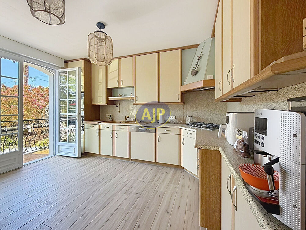 Maison La Barre De Monts 5 pièce(s) 151 m2