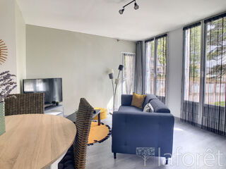  Appartement à louer 2 pièces 66 m²