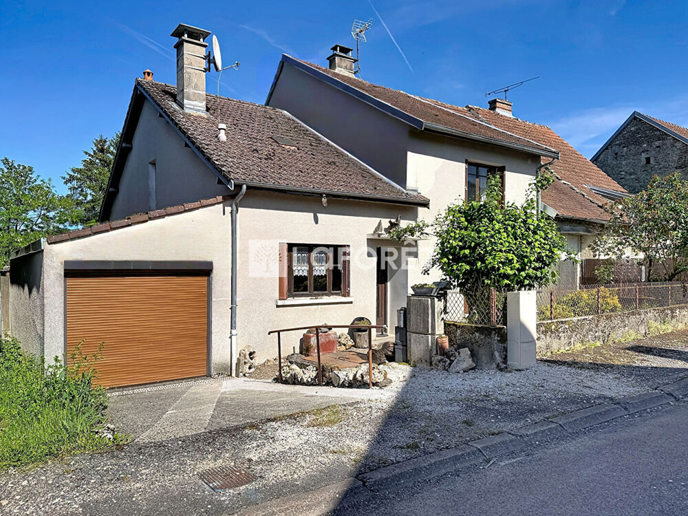 Maison 3 pièces 106 m² · à Consigny · 106 m² · 46 500 €
