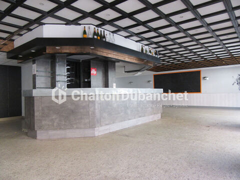   Local commercial Le Coteau 5 pièce(s) 252 m2 