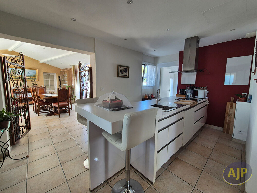 à vendre  Maison Challans (85300)