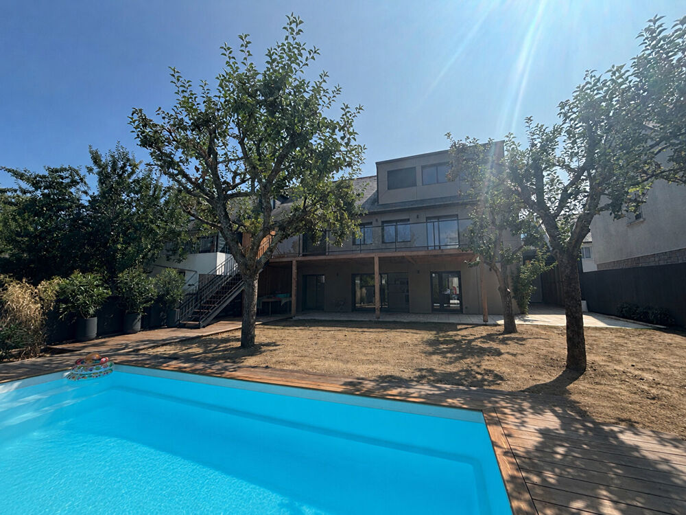 Nouveauté, Maison Saint Gregoire 8 pièce(s) 200 m2