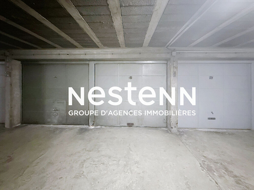 Vente Parking/Garage Garage box en sous sol  dans copropriété fermée en face du tramway - 69500 BRON Bron