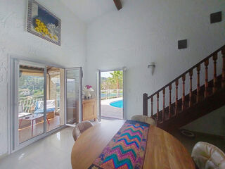  Maison � vendre 8 pi�ces 221 m�