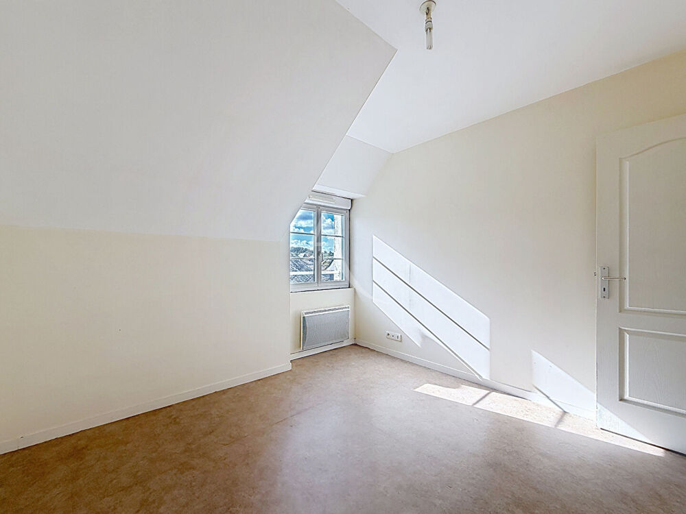 Location Appartement APPARTEMENT MONTJEAN-SUR-LOIRE-MAUGES-SUR-LOIRE 2 pièce(s) 35 m2 Montjean sur loire