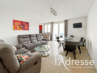  Appartement  vendre 4 pices 74 m