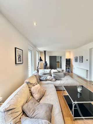  Immeuble à vendre 9 pièces 253 m²