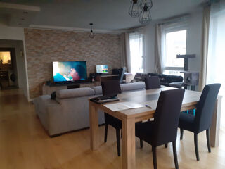  Appartement à louer 3 pièces 71 m²