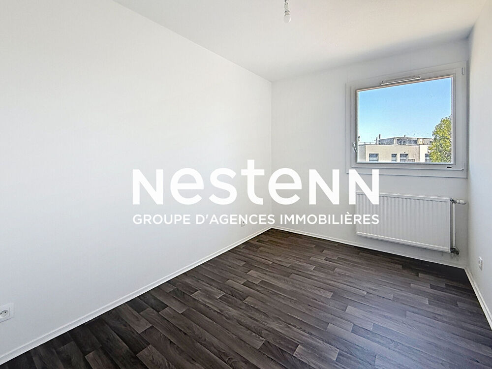 Location Appartement Appartement Duplex 4 Pièces avec Balcon Cave et Garage - 69500 BRON Bron
