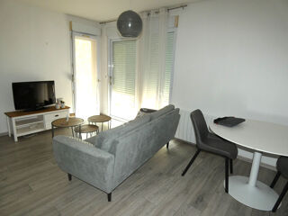  Appartement à louer 2 pièces 38 m²