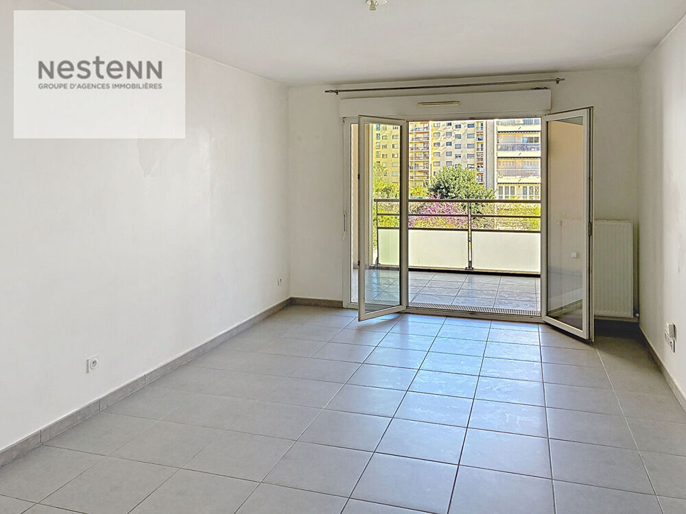 Vente Appartement A vendre : Appartement 3 piècesà Toulon +garage- Secteur Saint Roch Toulon