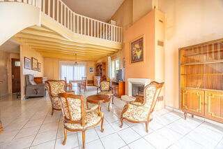  Maison � vendre 9 pi�ces 176 m�