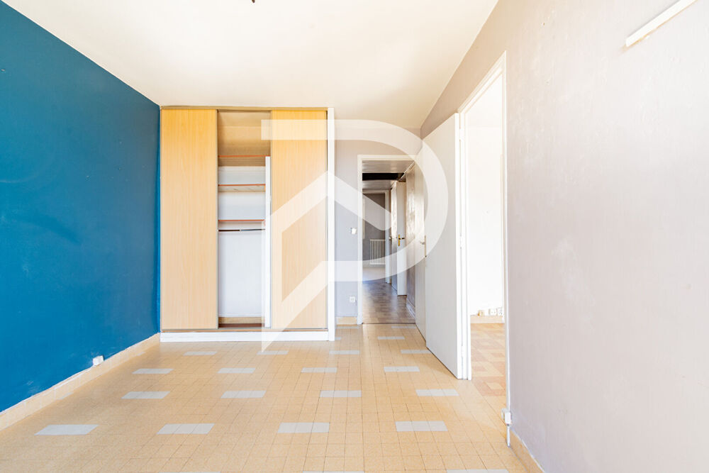 Vente Appartement Appartement 3 Pièces dernier étage -Marseille  13004 Marseille 4