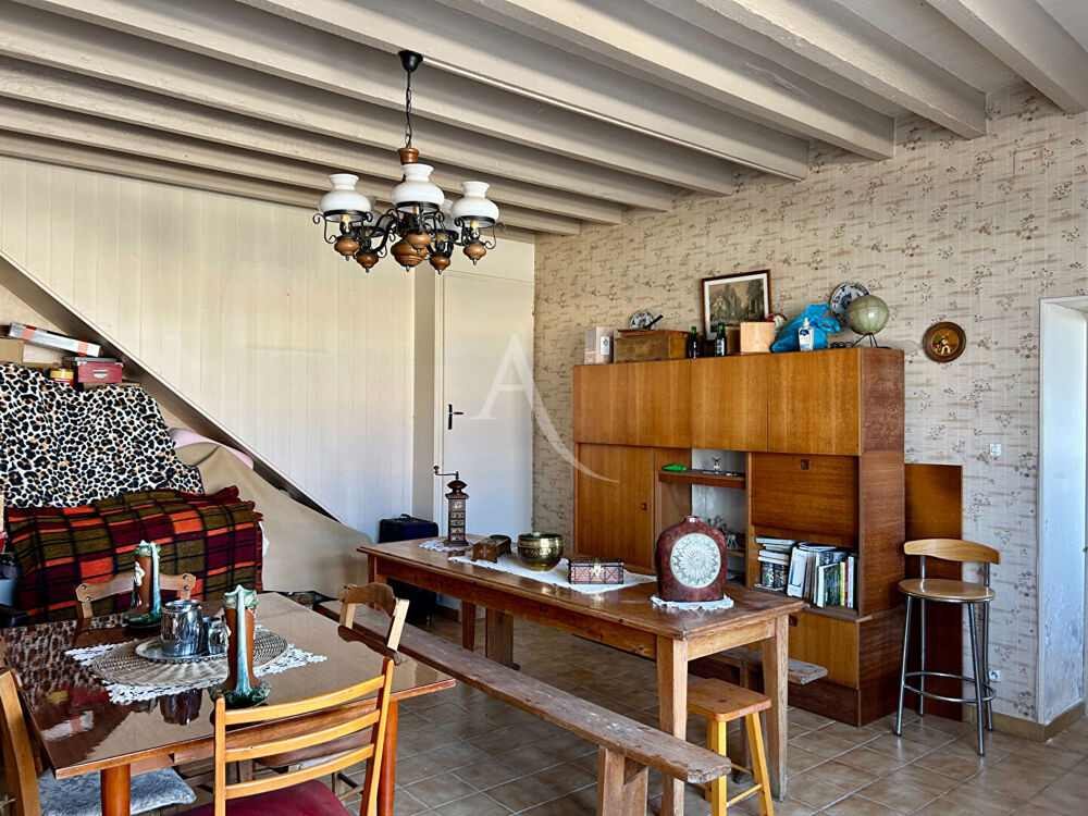 Charmante maison en pierre de caractère - Proche La Rochelle (17)
