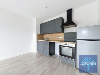  Appartement à louer 2 pièces 42 m²