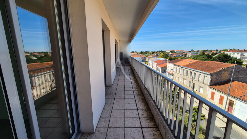 Location Appartement Superbe appartement dans résidence avec ascenseur à Rochefort Rochefort