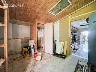  Immeuble  vendre 9 pices 223 m