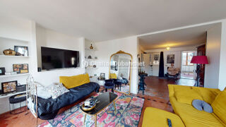 Appartement 8 pièces 195 m² · à Charlieu · 195 m² · 182 000 €