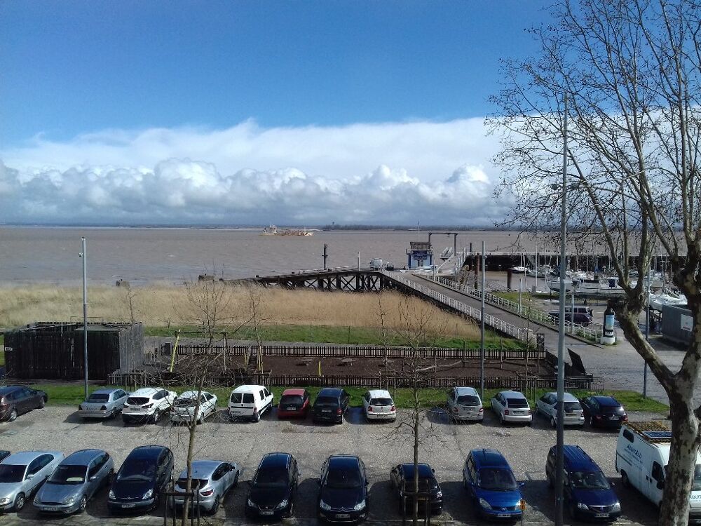 Location Appartement Très beau T3 avec balcon -PAUILLAC Pauillac