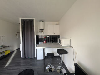  Appartement à louer 1 pièce 21 m²